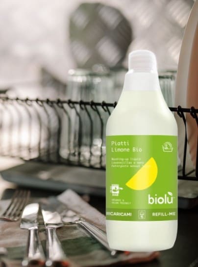 Detersivi sfusi e bio per la casa